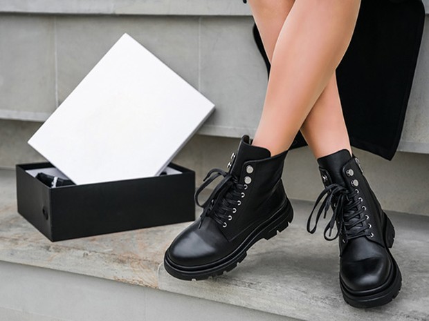 schoenen schoenendoos vrouw laarzen